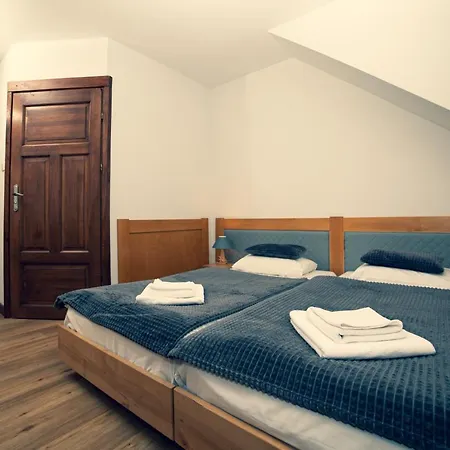 Gosciniec Molo Resort *