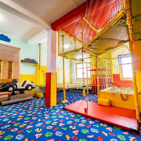 Rezort Gosciniec Molo *