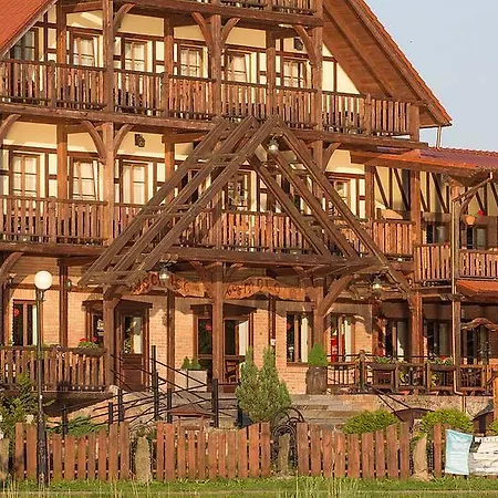 Resort Gosciniec Molo Mrągowo