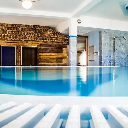 Resort Gosciniec Molo Mragowo